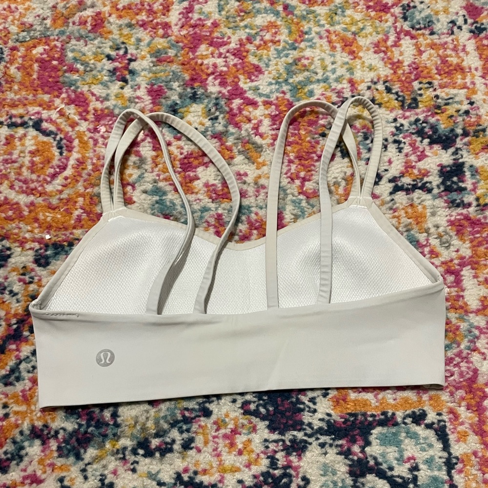 Womens lululemon like a cloud bra